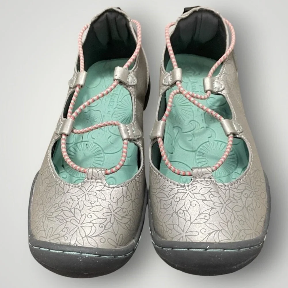Jambu KD Ayami Mary Jane Kids Size 2M Silver Floral Water Ready Bungee Flats
